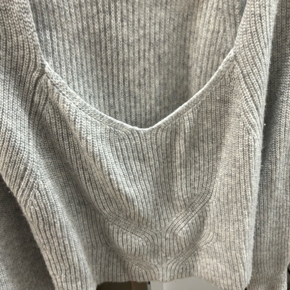 INTERMIX Prudence Rib Knit Sweater Size Large - Picture 6 of 16